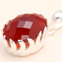 Sterling Silver Faceted Carnelian Pendant Necklace – 18” Trace Chain