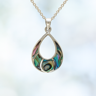 Sterling Silver Abalone Shell Pendant Necklace – 18” Trace Chain