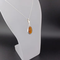 Sterling Silver Amber Twist Pendant Necklace – 18” Trace Chain