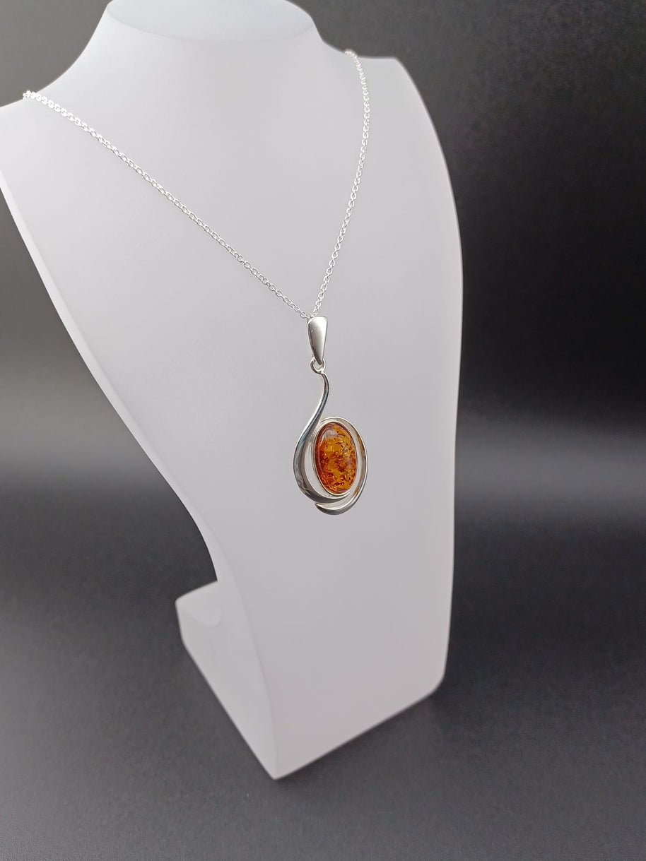 Sterling Silver Amber Wave Pendant Necklace – 18” Trace Chain