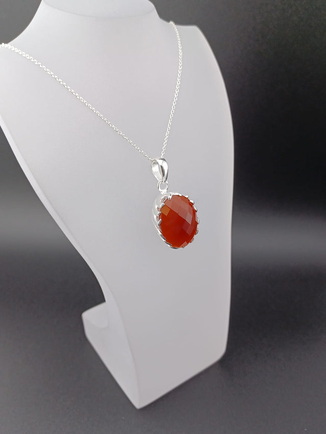 Sterling Silver Faceted Carnelian Pendant Necklace – 18” Trace Chain