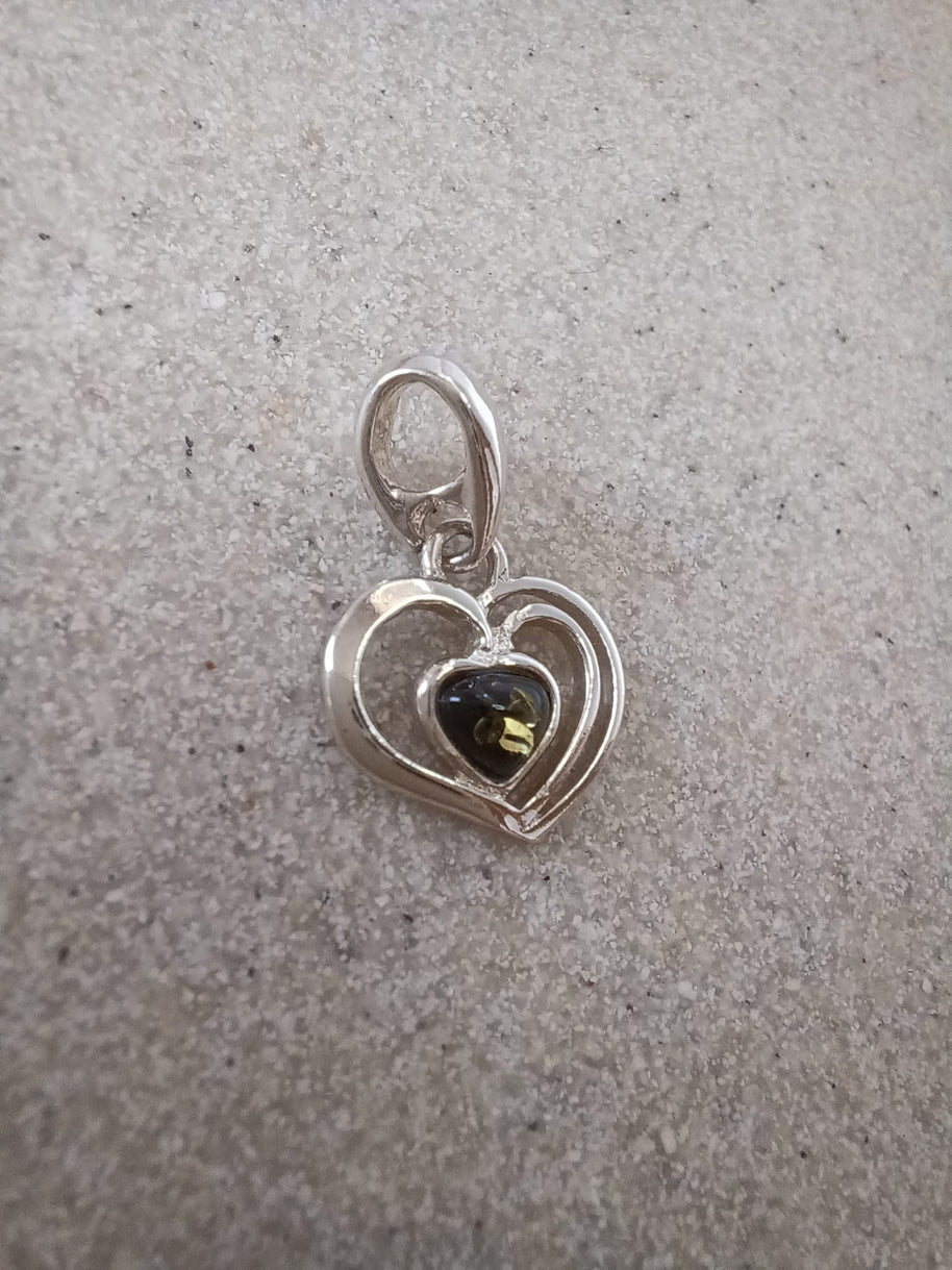 Sterling Silver Green Amber Heart Pendant Necklace – 18” Trace Chain