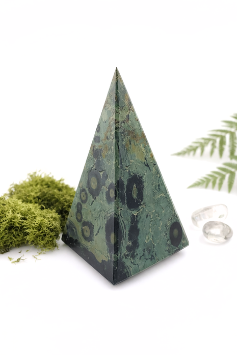 Kambaba Jasper Pyramid Crystal 150-250g