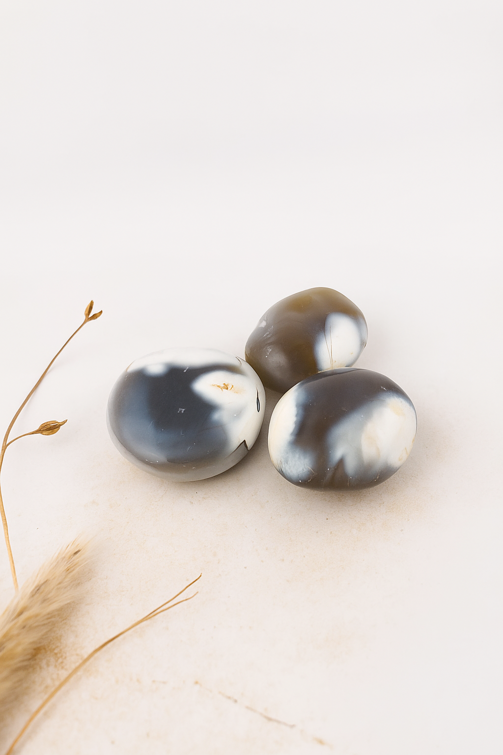 Orca Agate Crystal Palm Stone