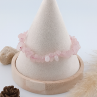 Rose Quartz Chip Stretch Bracelet