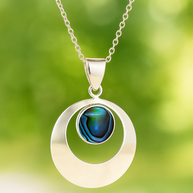 Sterling Silver Abalone Shell Round Pendant Necklace – 18” Trace Chain