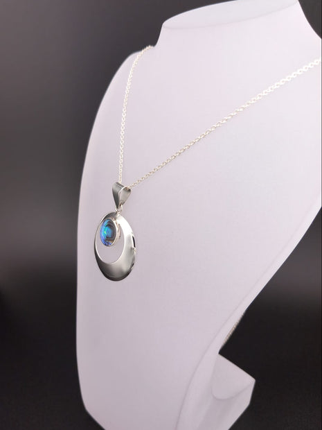 Sterling Silver Abalone Shell Round Pendant Necklace – 18” Trace Chain