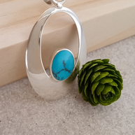 Sterling Silver Oval Turquoise Pendant Necklace – 18” Trace Chain